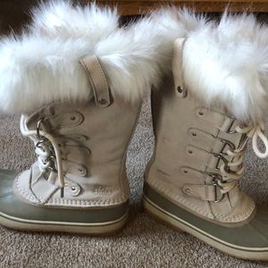 Sorrel Size 8 Winter Lace Up Insulated Boots w/Faux Fur Around The Top